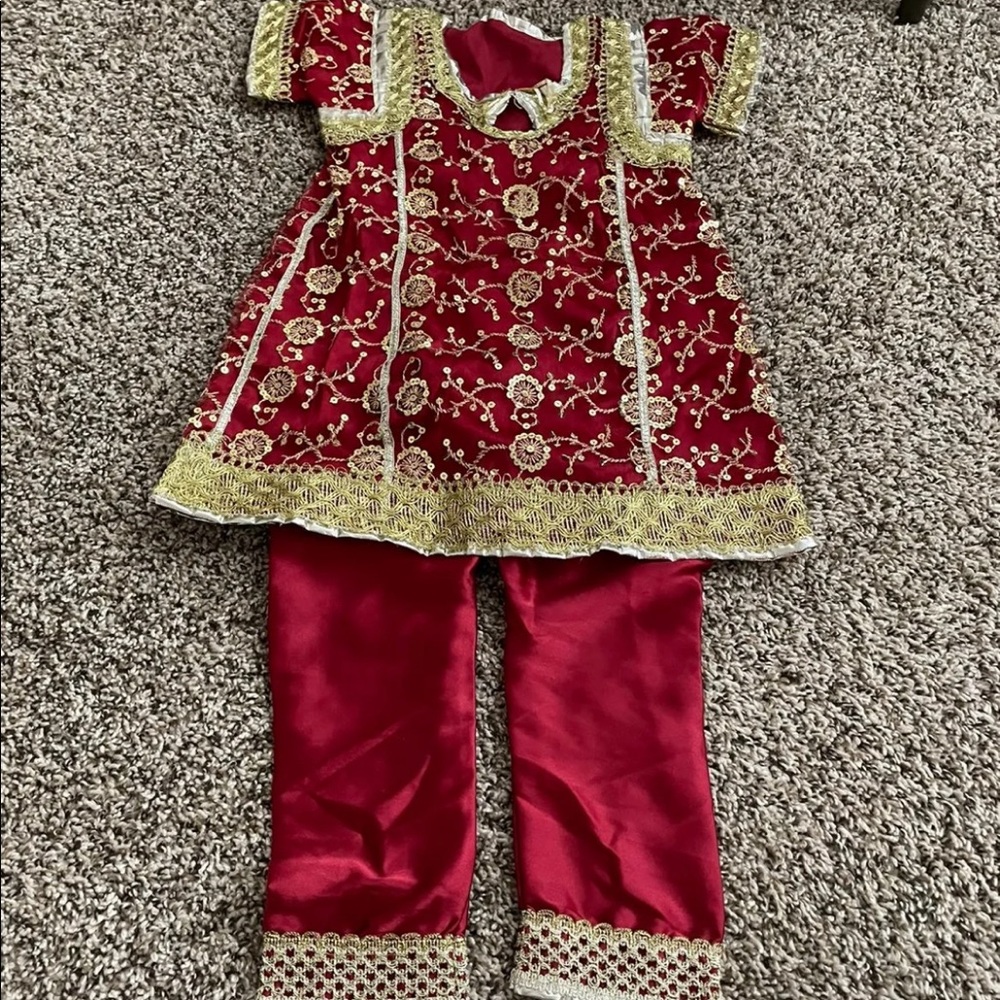#010 Indian kids Pakistani suit size 22 - small